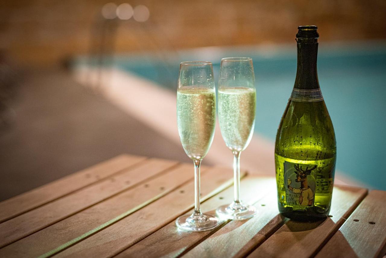 Wellness Hotel Zamecek Jetřichovice エクステリア 写真