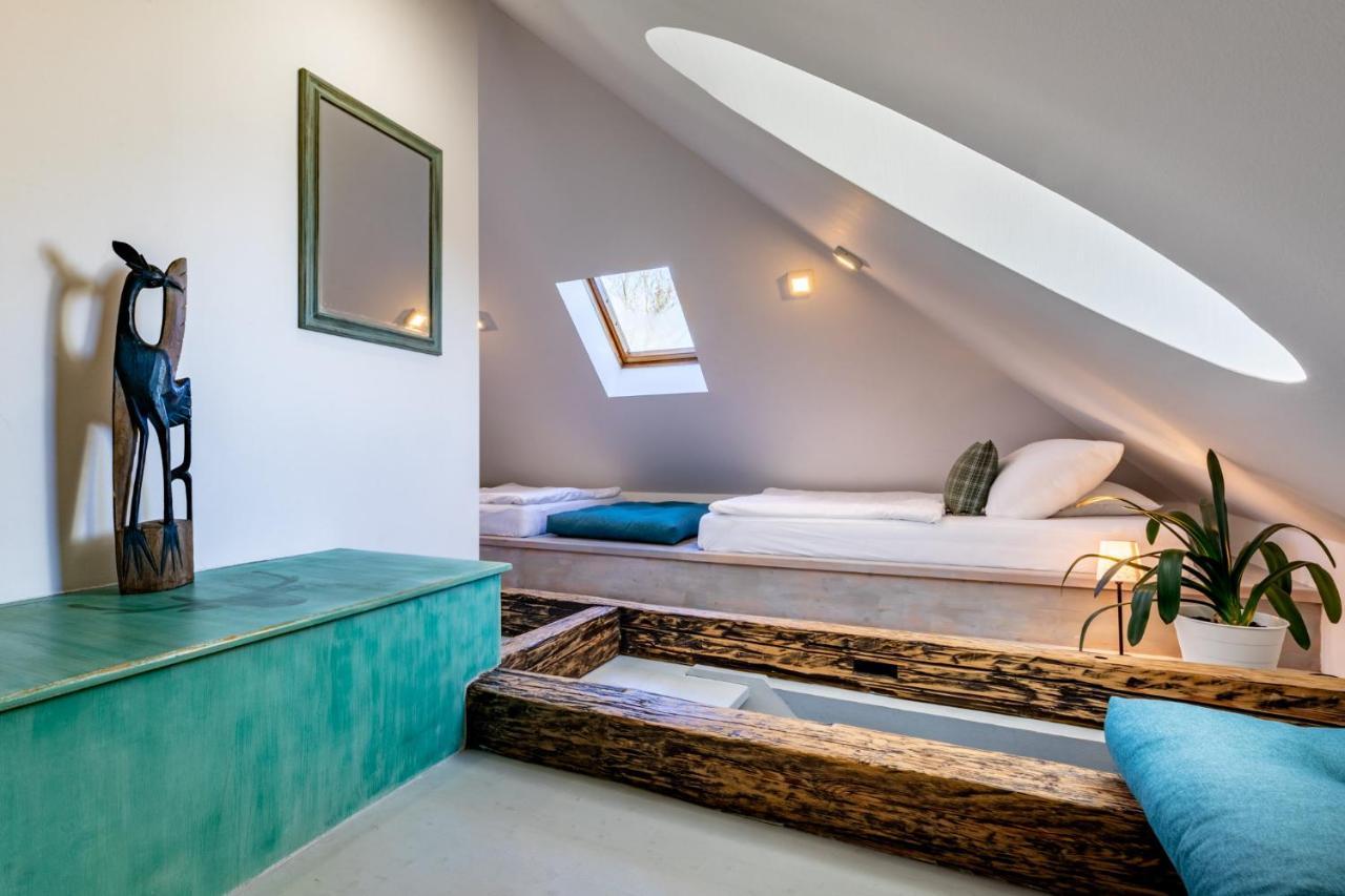 Wellness Hotel Zamecek Jetřichovice エクステリア 写真