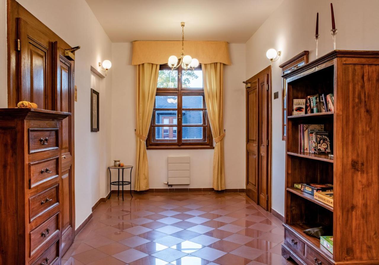 Wellness Hotel Zamecek Jetřichovice エクステリア 写真