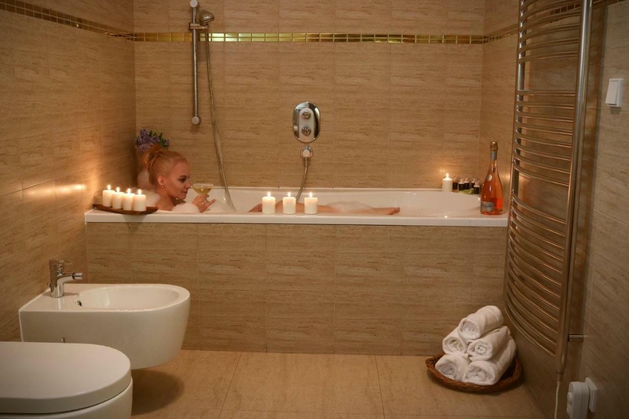 Wellness Hotel Zamecek Jetřichovice エクステリア 写真